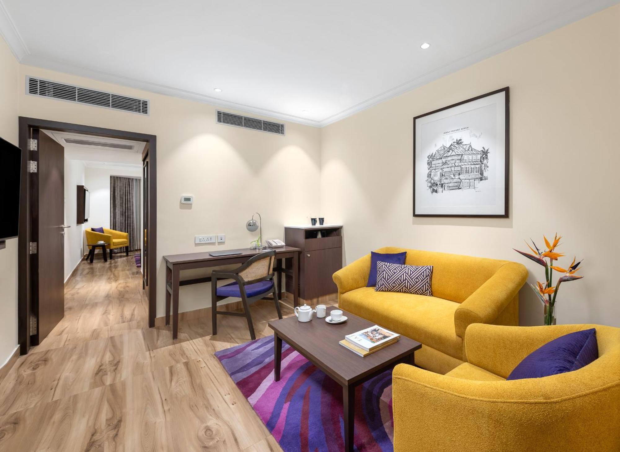 Vivanta Ernakulam, Marine Drive Kochi Exterior photo